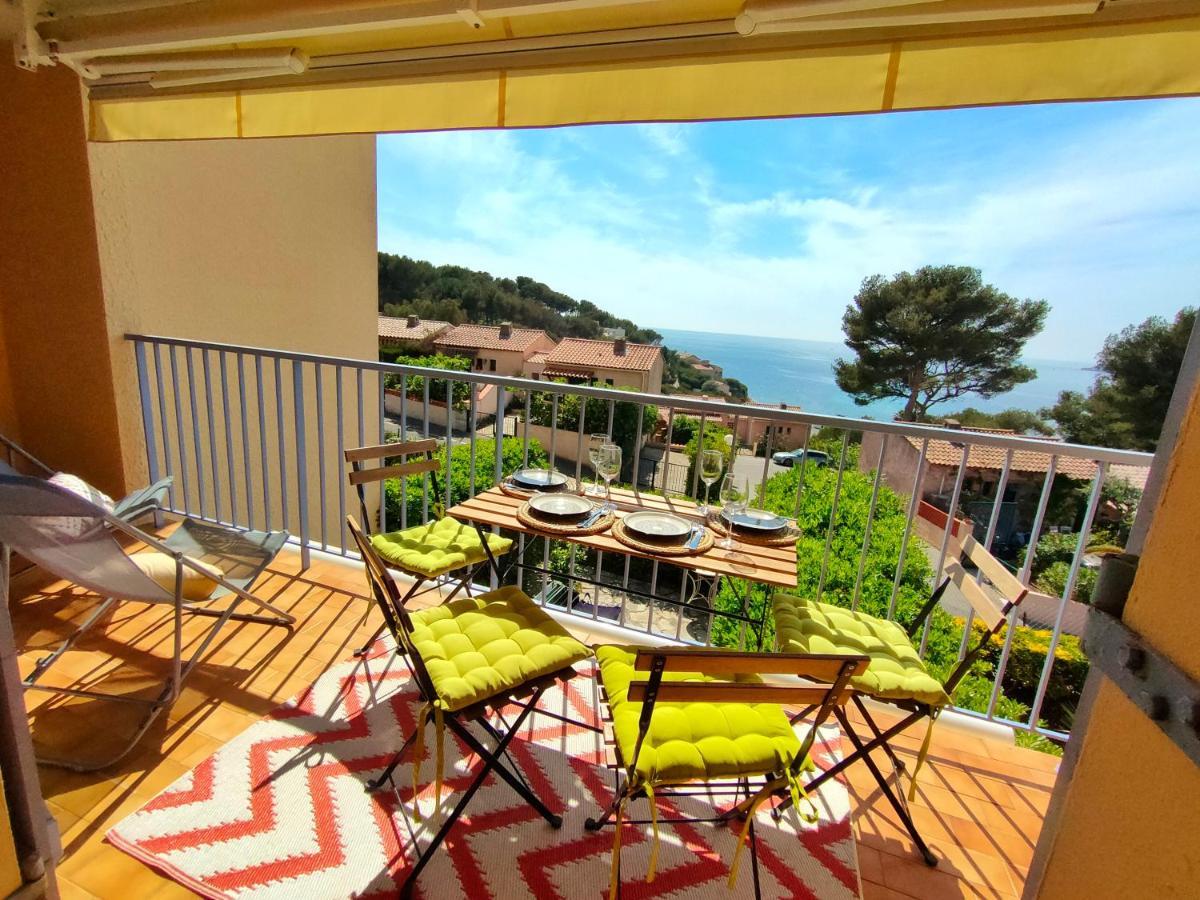 Appartement Avec Terrasse Vue Mer, Proximite Plage, Place Parking Sanary-sur-Mer Exterior foto