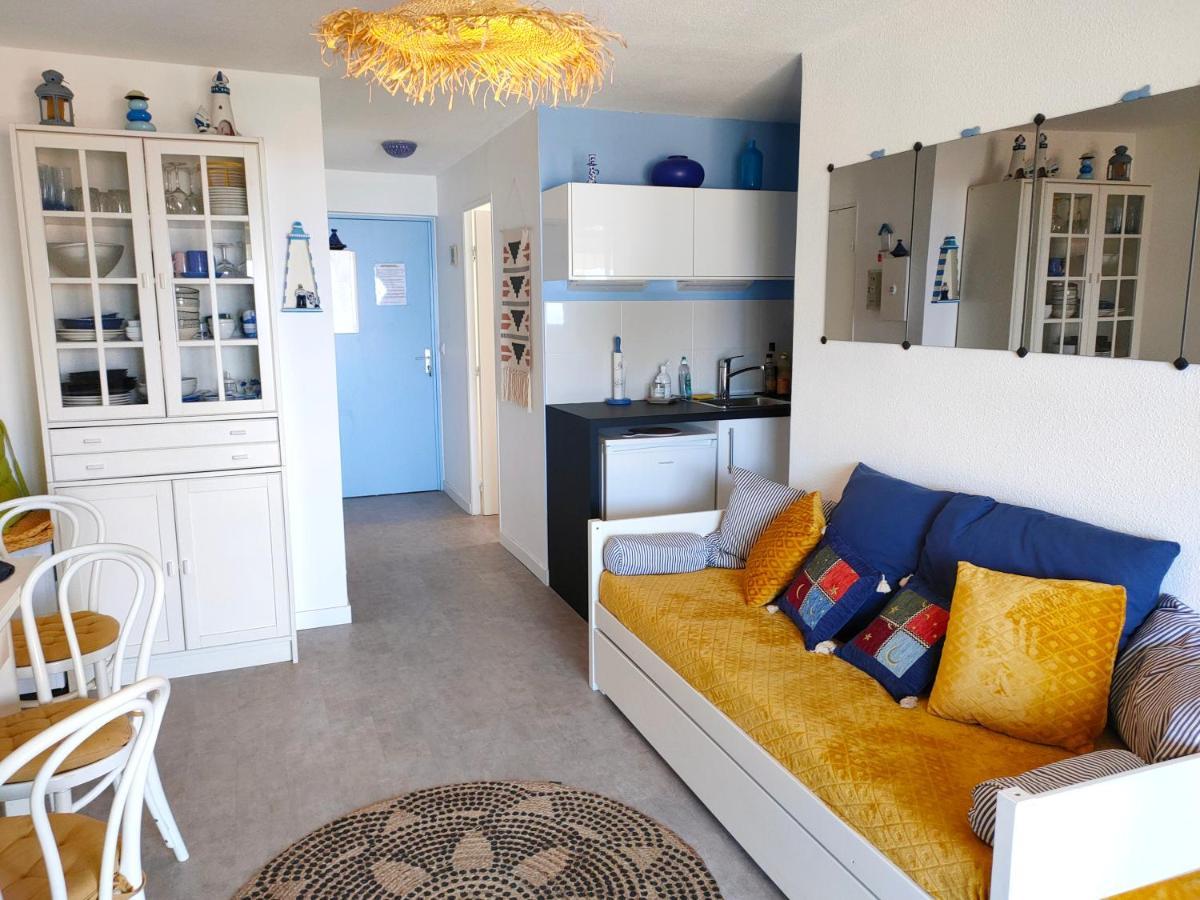Appartement Avec Terrasse Vue Mer, Proximite Plage, Place Parking Sanary-sur-Mer Exterior foto